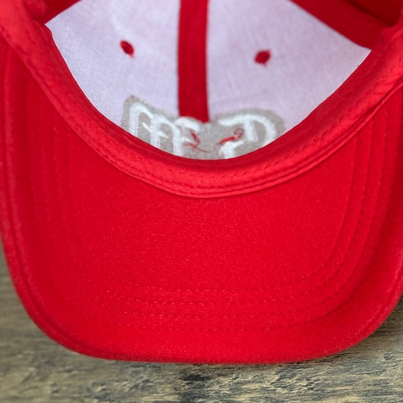 GRAND MARNIER Strapback MENS Baseball Cap Hat Felt Red Cognac Liqueur Emroidered - Picture 10 of 11